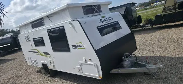 https://media-caravea.syd1.digitaloceanspaces.com/caravans/33EC22987/image-6.webp?q=g8yxdW1bA6