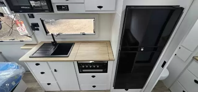 NEW 2026 OPTION RV DISTINCTION 17’6″