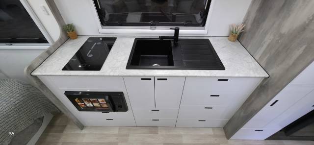 NEW 2025 PRIME EDGE CARAVANS ODYSSEY 20’8′ OFF ROAD CARAVAN 2 AXLE