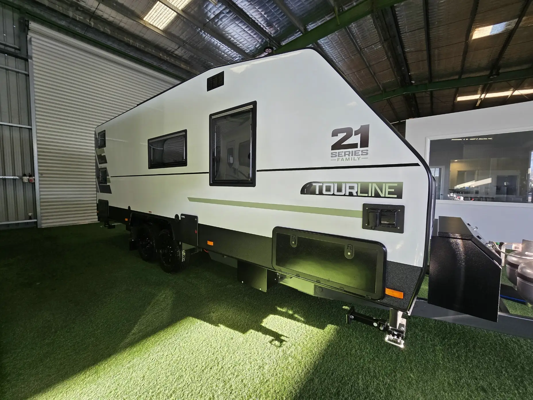 NEW 2025 DREAMHAVEN 21 SERIES Image