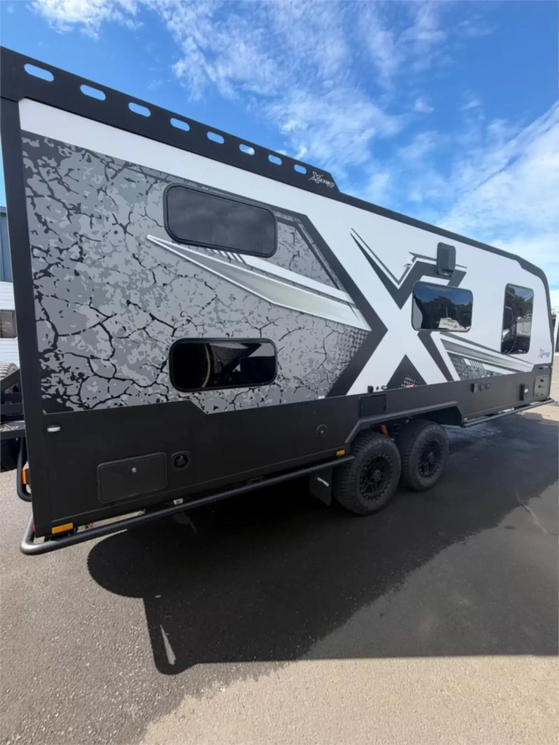 Signature 22'0 OFF ROAD