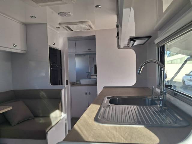 NEW 2025 NEWGEN CARAVANS NGB 19 CARAVAN 1 AXLE
