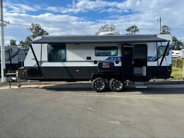 https://media-caravea.syd1.digitaloceanspaces.com/caravans/35EC15880/image-1.webp?q=hEPjB2yAIG