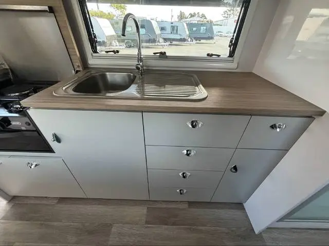 NEW 2025 NEWGEN CARAVANS NGC24 CLUB LOUNGE