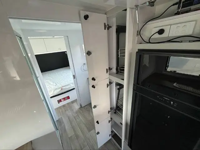 NEW 2025 NEWGEN CARAVANS NGC24 CLUB LOUNGE