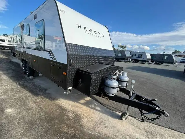 NEW 2025 NEWGEN CARAVANS NGC24 CLUB LOUNGE