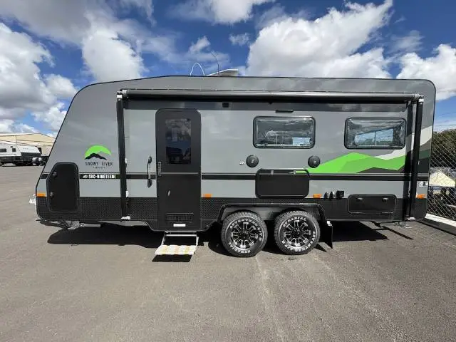 NEW 2025 SNOWY RIVER SRC19E