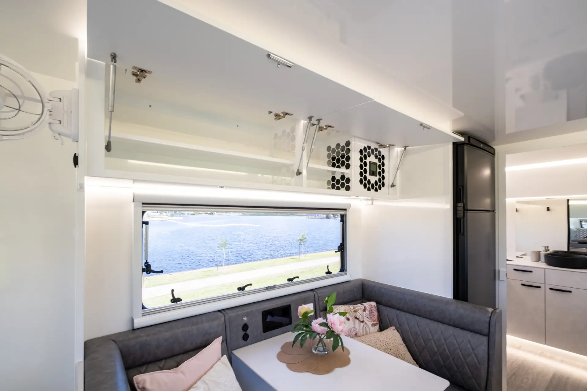 Elysium 21'6 Couples — photo 62