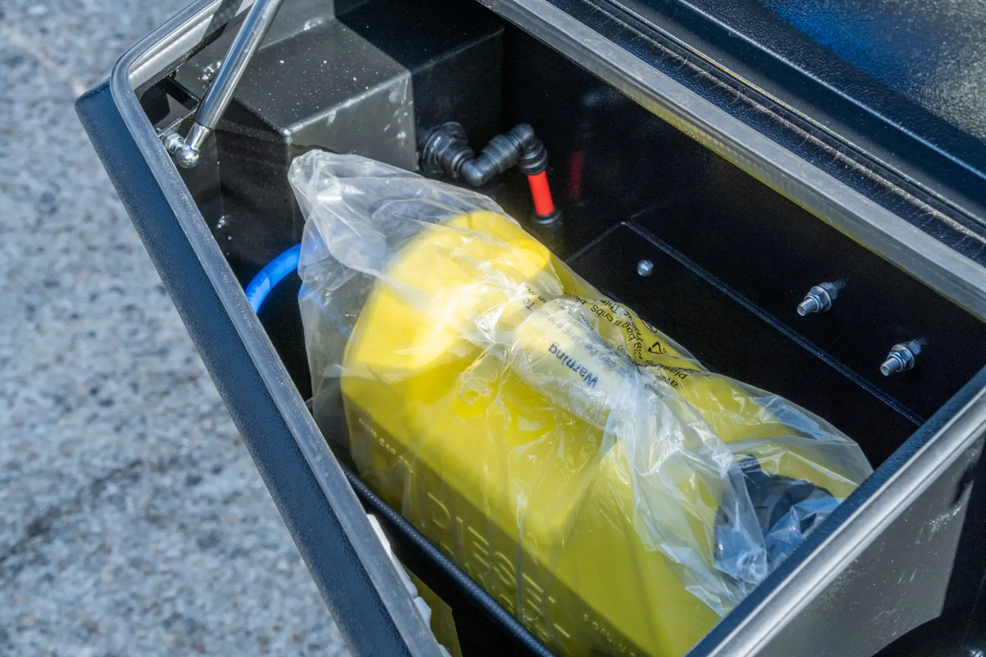 2026 Nirvana 16' Family Hard Top — photo 10