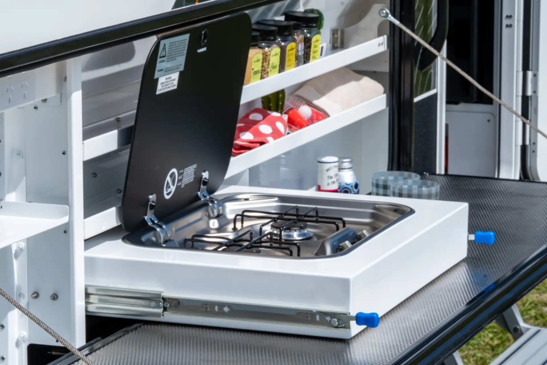 2026 Vision RV Nirvana 16C Hard Top — photo 19