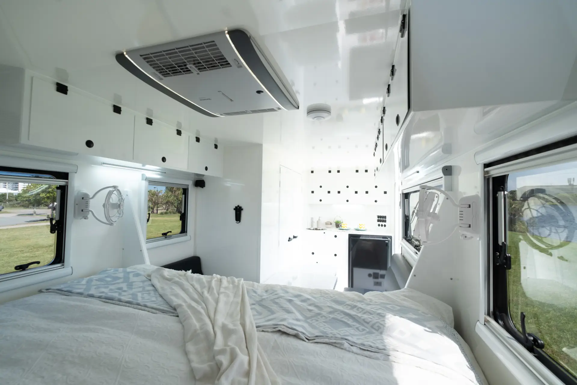 2026 Vision RV Nirvana 16C Hard Top — photo 22