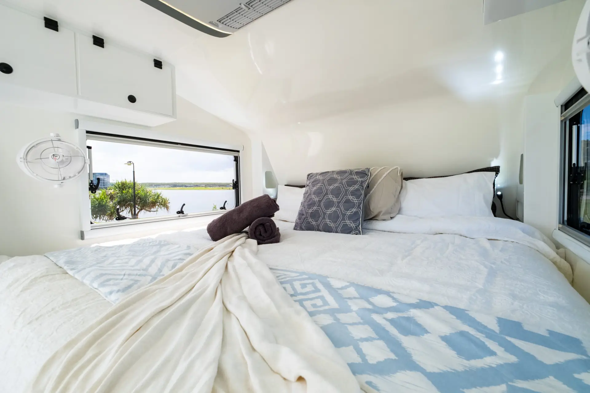 2026 Vision RV Nirvana 16C Hard Top — photo 41