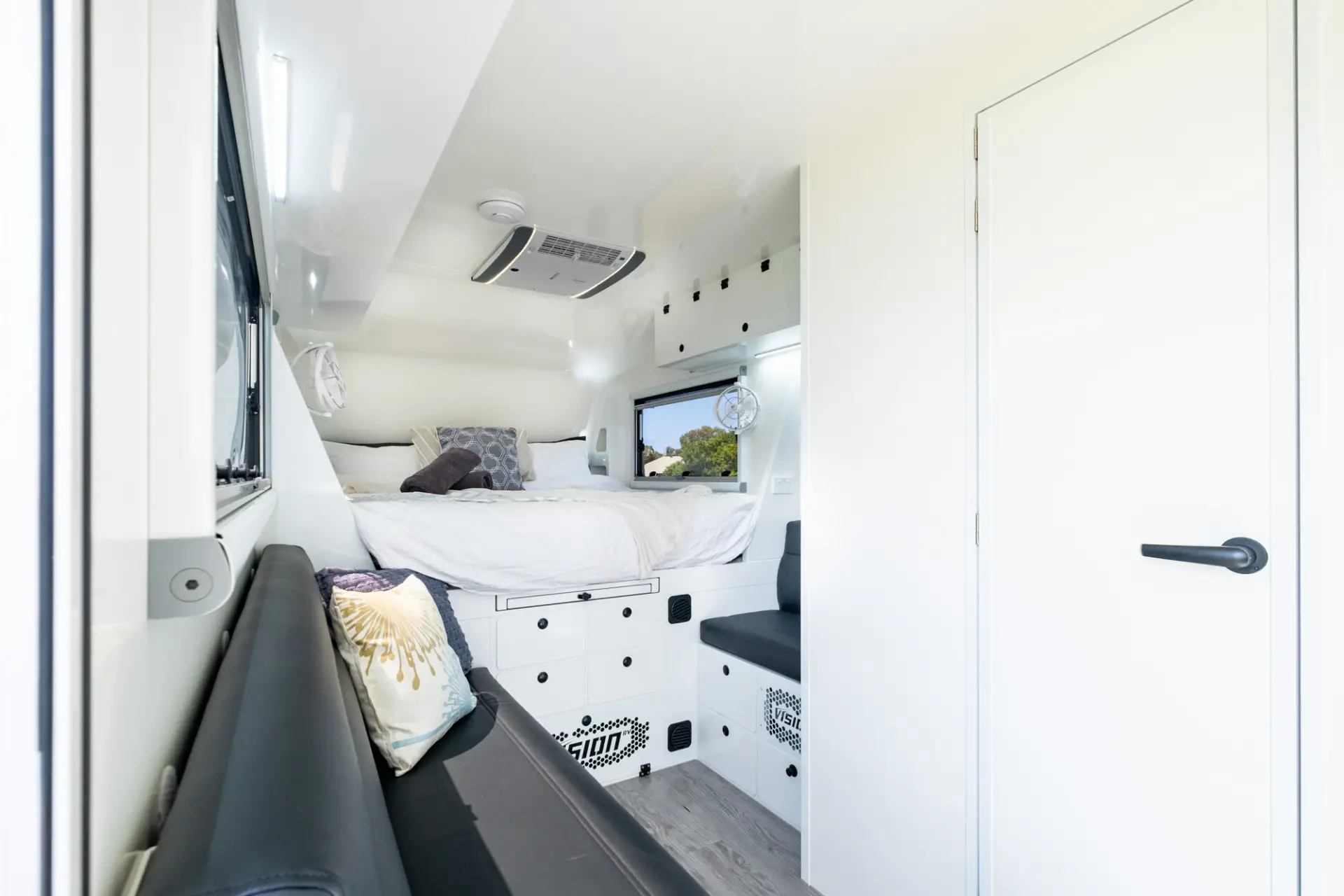 2026 Vision RV Nirvana 16C Hard Top — photo 45