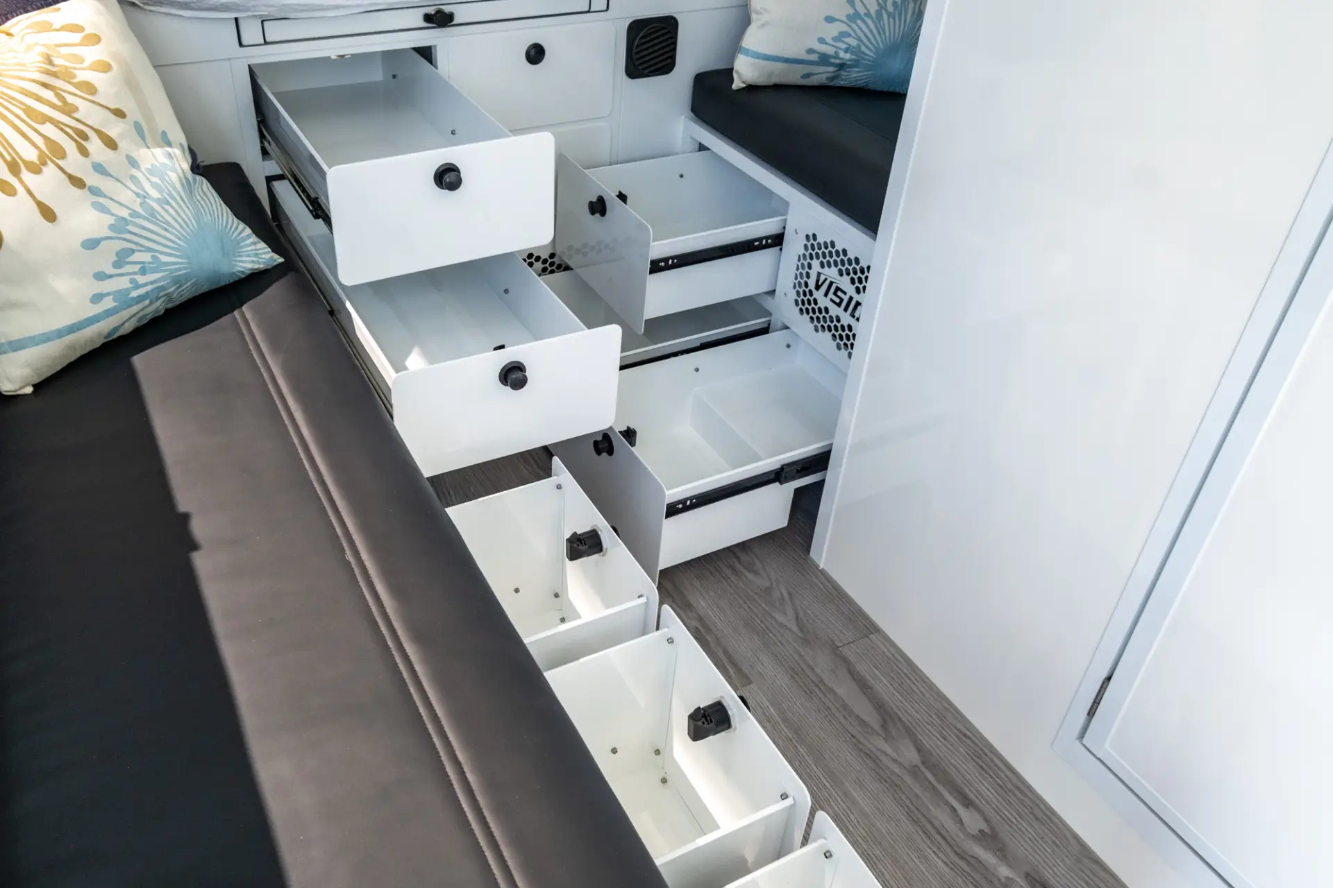 2026 Vision RV Nirvana 16C Hard Top — photo 27