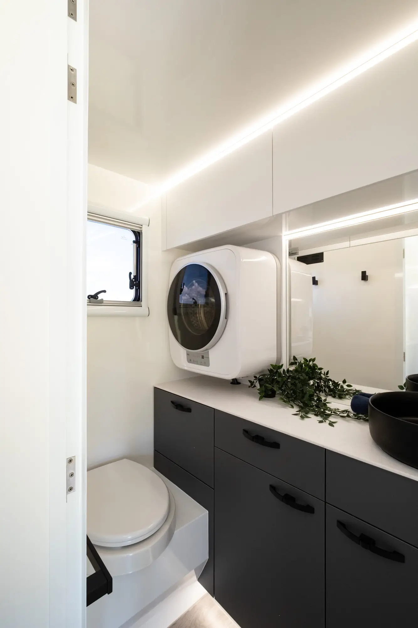 2026 Vision RV Elysium 19'6 Couples — photo 46
