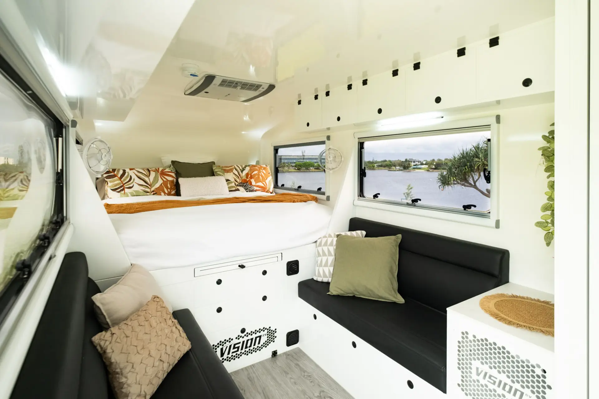 2026 Vision RV Nirvana 16 A Hard Top, photo 57