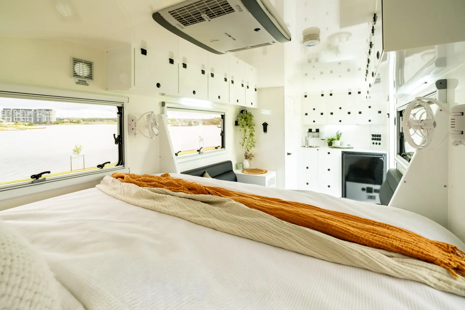2026 Vision RV Nirvana 16 A Hard Top, photo 59