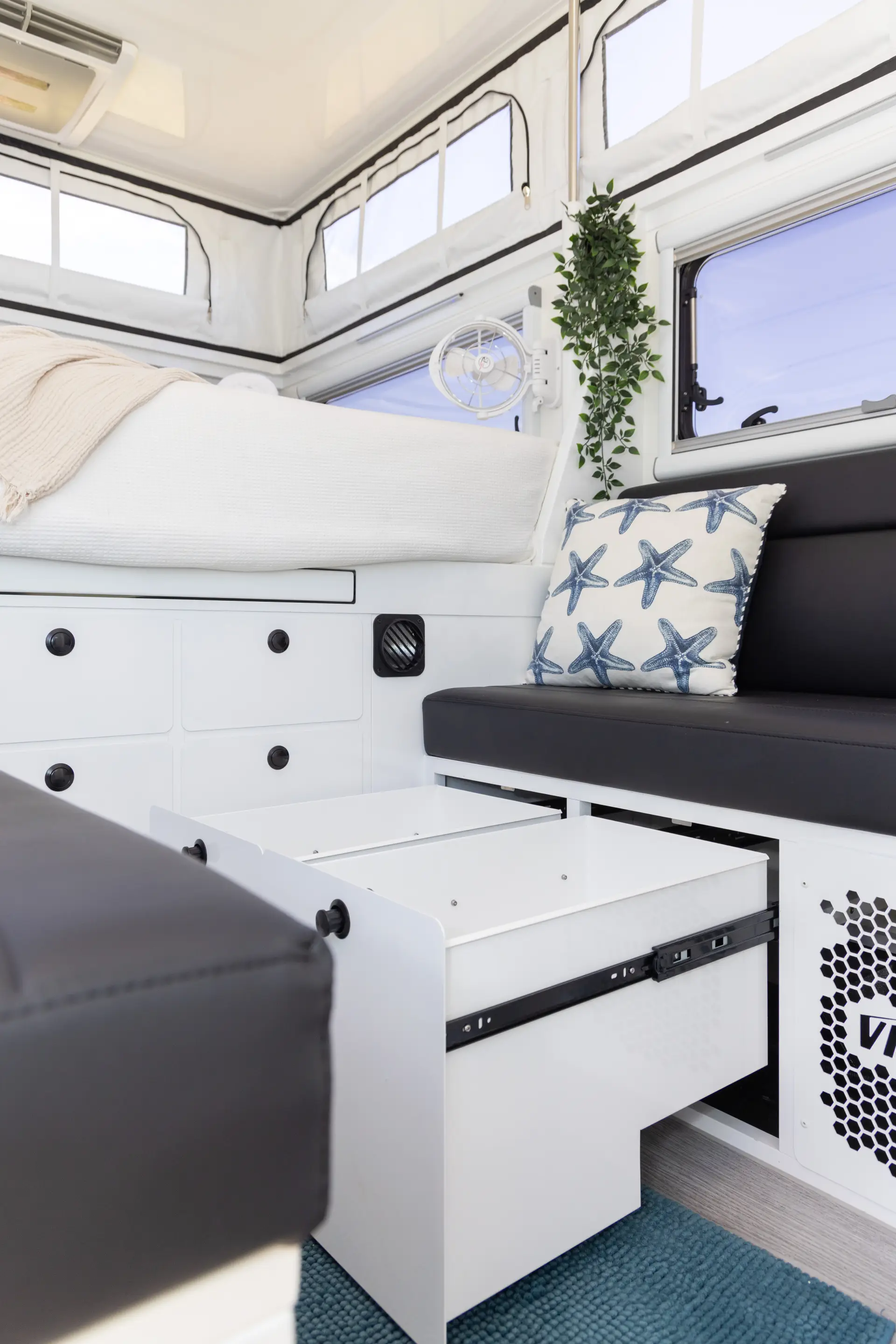 2026 Vision RV Nirvana 14 Hybrid, photo 28