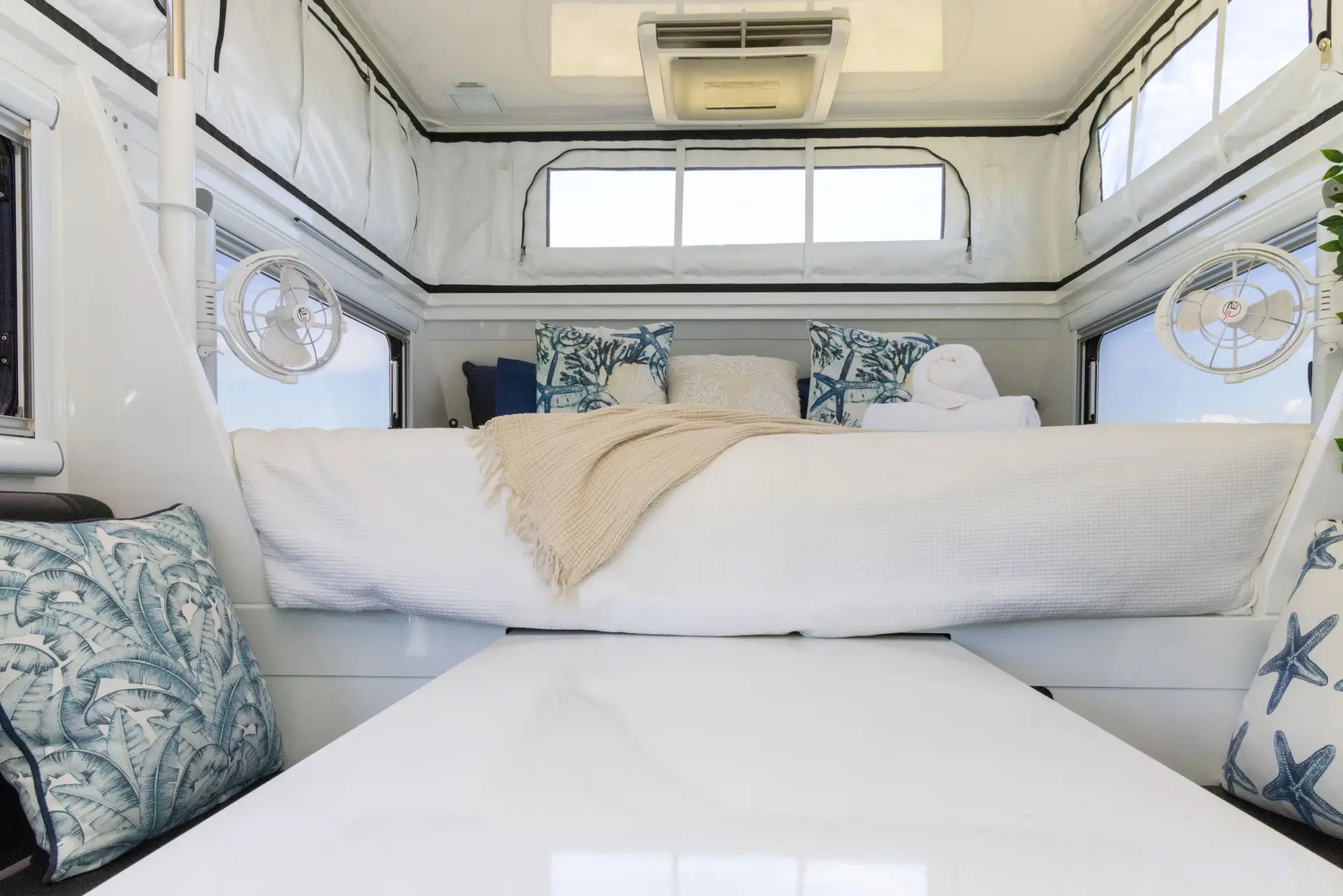2026 Vision RV Nirvana 14 Hybrid — photo 19