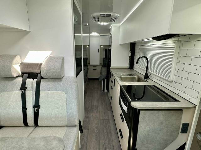 NEW 2026 AVIDA BEECHWORTH B7862SB MOTORHOME AUTOMATIC