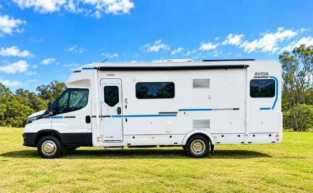https://media-caravea.syd1.digitaloceanspaces.com/caravans/6EC11045/image-1.webp?q=xLSdbiQ6WM