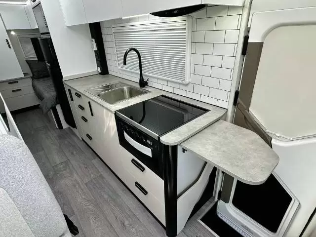 NEW 2026 AVIDA BEECHWORTH B7862SB