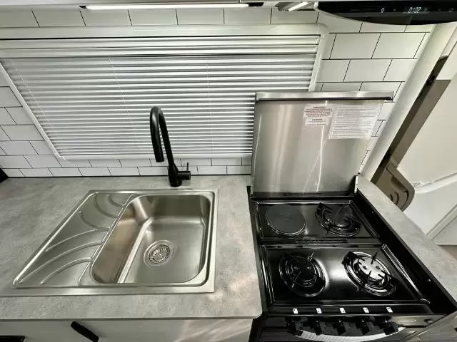 NEW 2026 AVIDA BEECHWORTH B7862SB