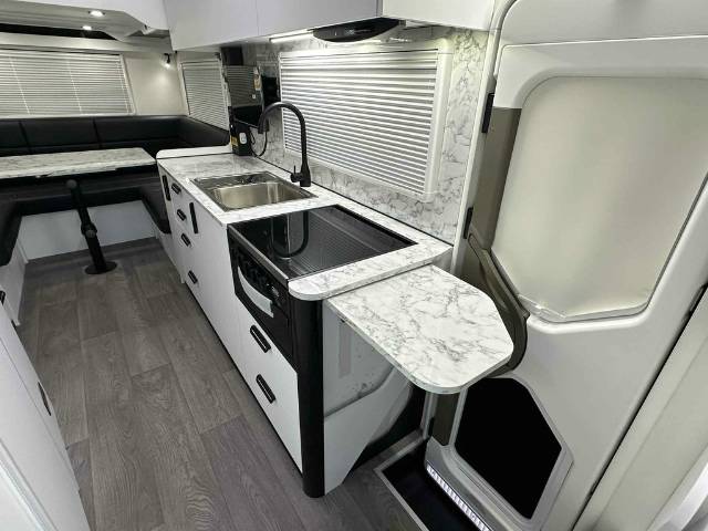 NEW 2026 AVIDA BRUNY B7042 MOTORHOME AUTOMATIC