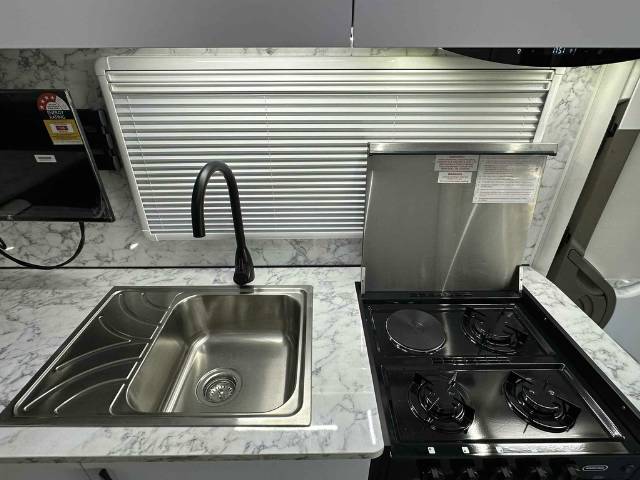 NEW 2026 AVIDA BRUNY B7042 MOTORHOME AUTOMATIC