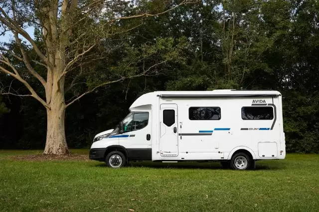 NEW 2026 AVIDA BRUNY B7042