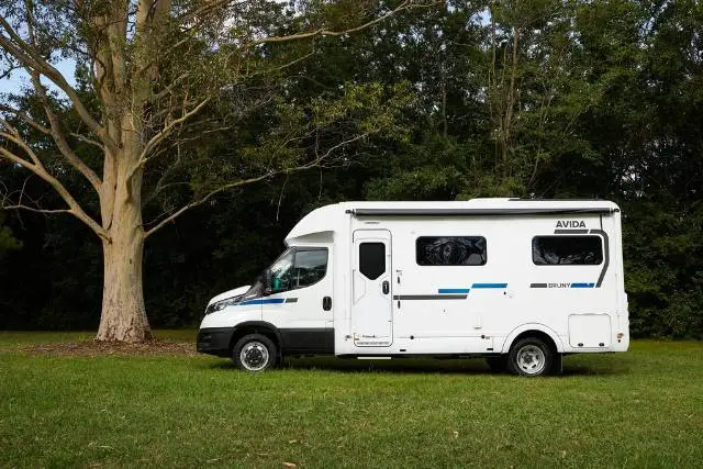 https://media-caravea.syd1.digitaloceanspaces.com/caravans/6EC11046/image-1.webp?q=3VFl4ttGVp