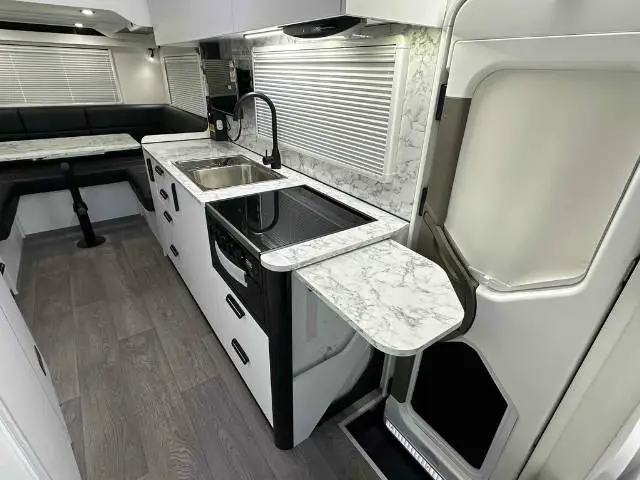 NEW 2026 AVIDA BRUNY B7042