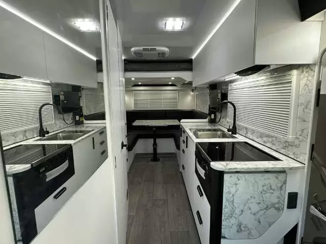 NEW 2026 AVIDA BRUNY B7042
