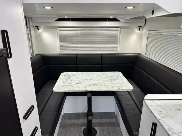 https://media-caravea.syd1.digitaloceanspaces.com/caravans/6EC11046/image-9.webp?q=kwEYf8Gsdd