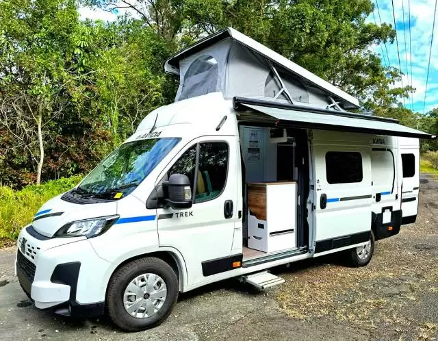 NEW 2025 AVIDA TREK V6452 4 BERTH