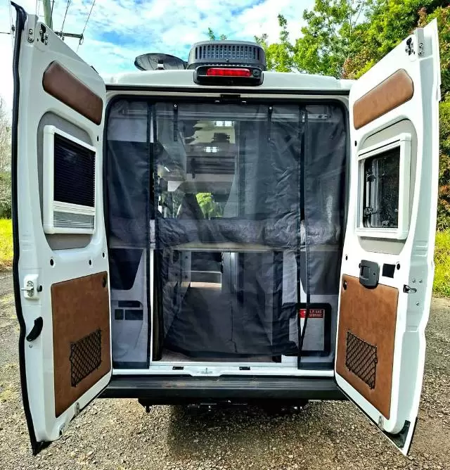 NEW 2025 AVIDA TREK V6452 4 BERTH