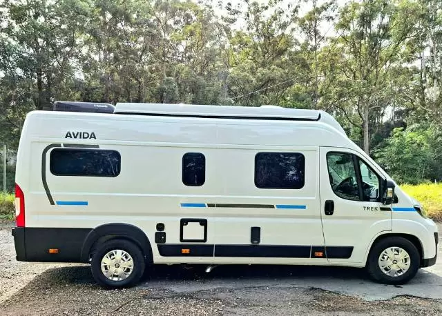 NEW 2025 AVIDA TREK V6452 4 BERTH
