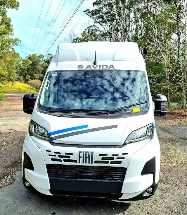 NEW 2025 AVIDA TREK V6452 4 BERTH