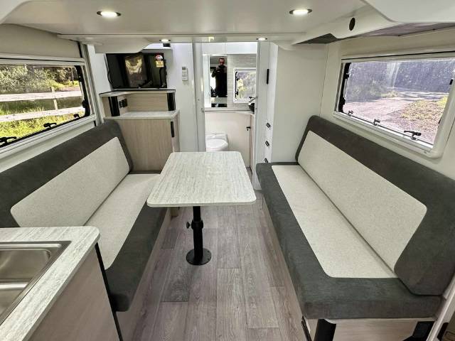 NEW 2026 AVIDA LEURA B6942 MOTORHOME SERIES 2