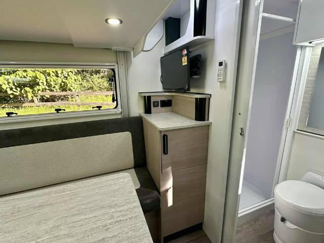 NEW 2026 AVIDA LEURA B6942 MOTORHOME SERIES 2