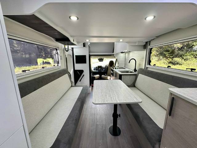 NEW 2026 AVIDA LEURA B6942 MOTORHOME SERIES 2
