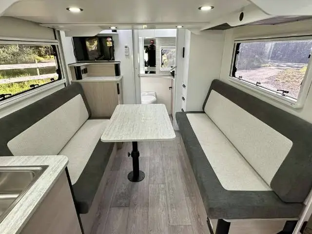 NEW 2026 AVIDA LEURA B6942
