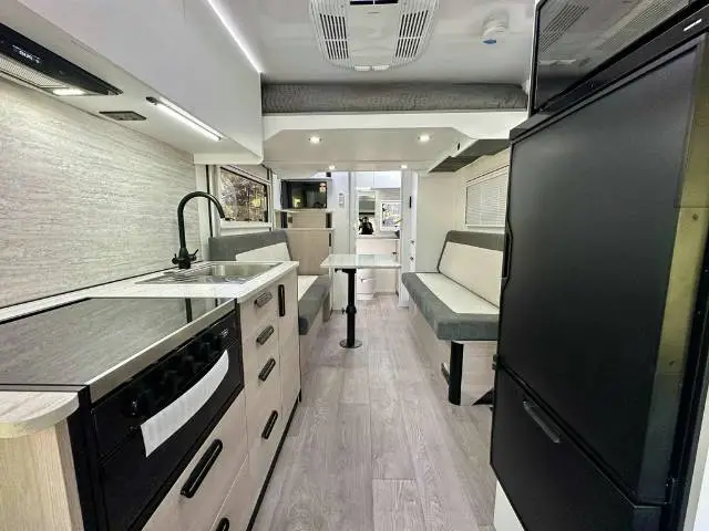 NEW 2026 AVIDA LEURA B6942