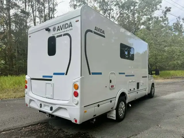 https://media-caravea.syd1.digitaloceanspaces.com/caravans/6EC11083/image-4.webp?q=QVnRLFN0l7