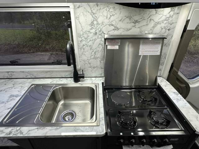 NEW 2026 AVIDA SILVERTON  C6914 MOTORHOME SERIES 2