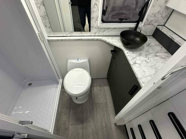 NEW 2026 AVIDA SILVERTON  C6914 MOTORHOME SERIES 2