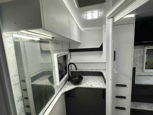 NEW 2026 AVIDA SILVERTON  C6914 MOTORHOME SERIES 2