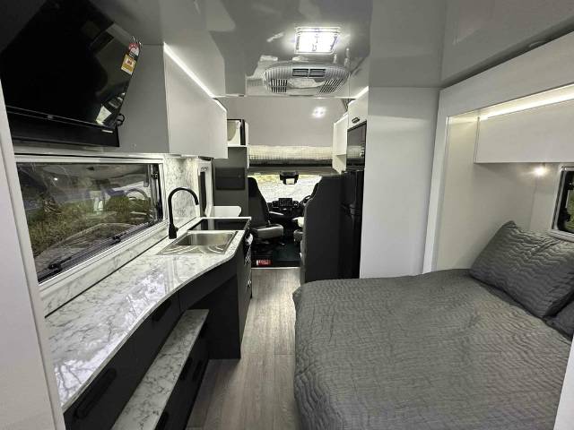 NEW 2026 AVIDA SILVERTON  C6914 MOTORHOME SERIES 2