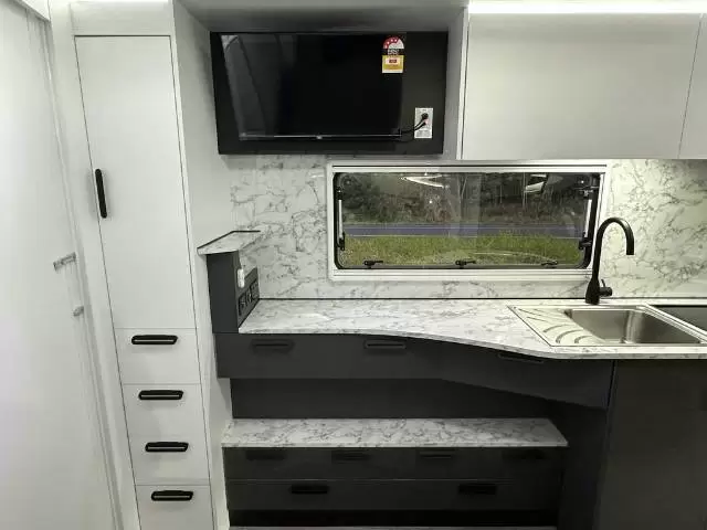 NEW 2026 AVIDA SILVERTON  C6914