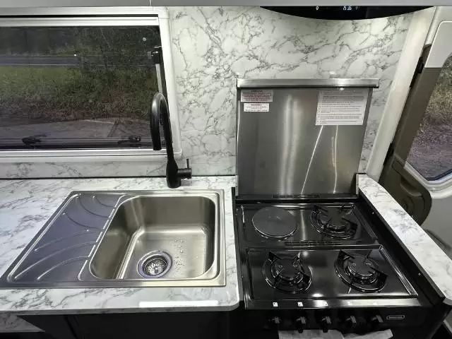 NEW 2026 AVIDA SILVERTON  C6914